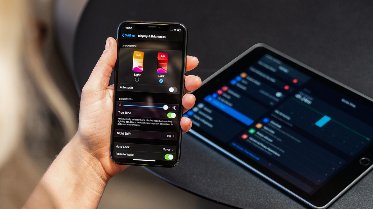 iOS 13 and iPadOS: iPhone and iPad Essential Training