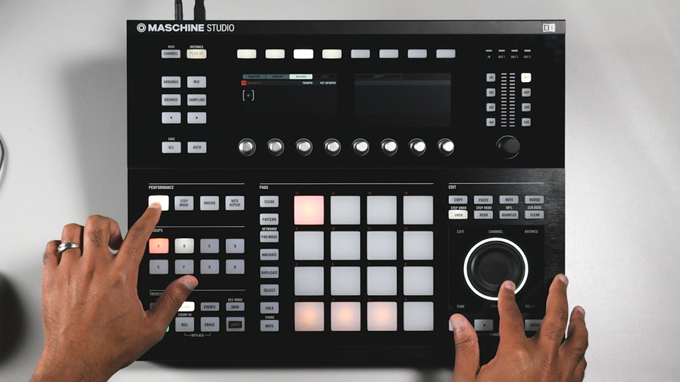MASCHINE: Beat Making